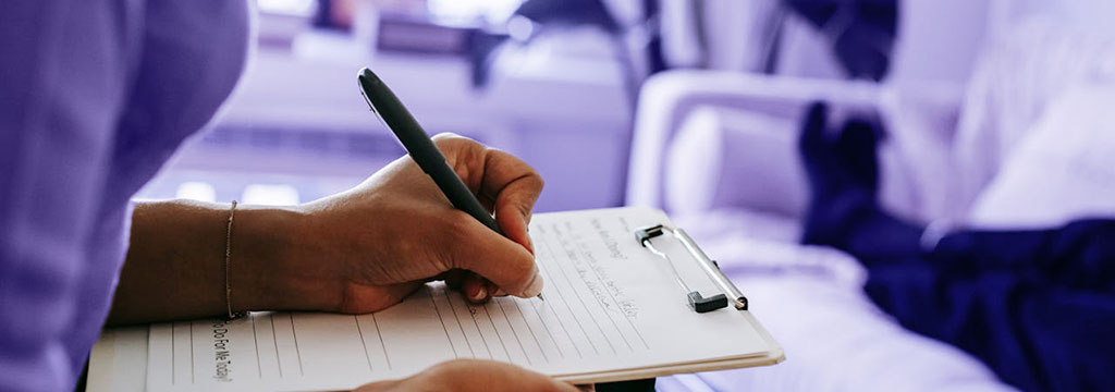 asiakas- ja potilastietojen käyttö ja luovuttaminen